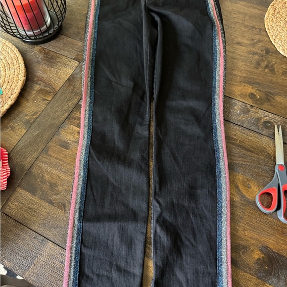 Mother High Waisted Looker Ankle Fray in Guilty Glitter Racer - Picture 4 of 5